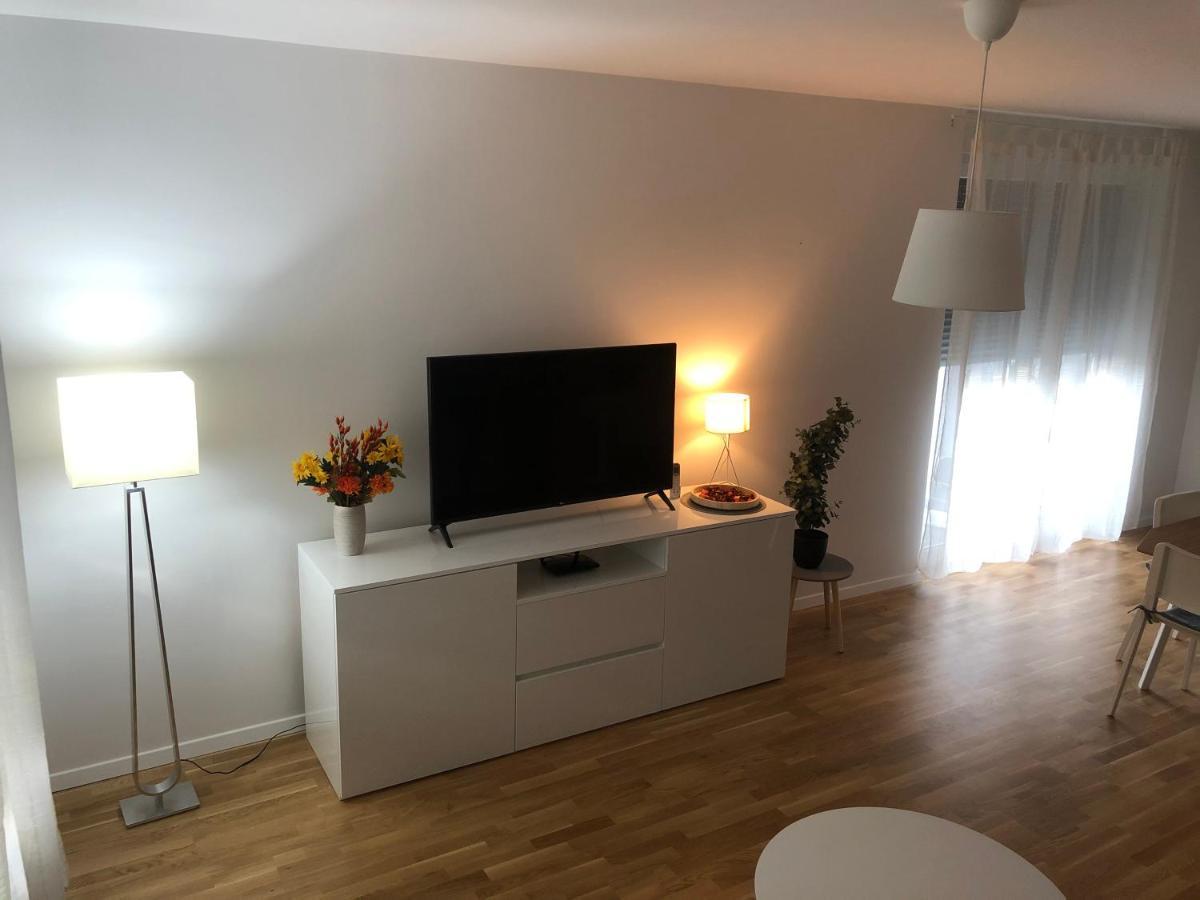 זאגרב Eurorail Logistics Apartment מראה חיצוני תמונה